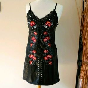 🖤A-line dress faux leather